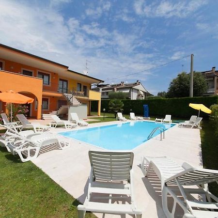 Residence Meridiana Пескьера-дель-Гарда Экстерьер фото