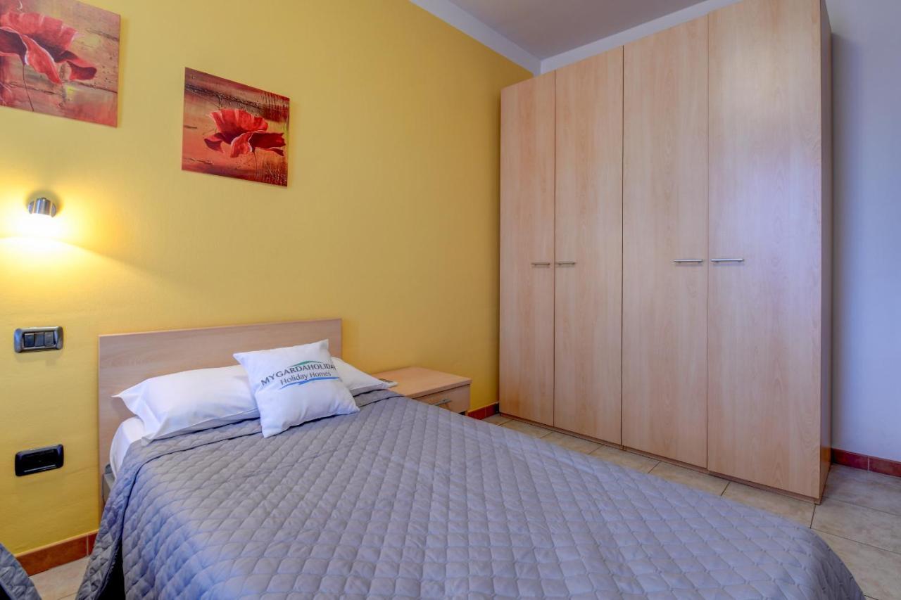 Residence Meridiana Пескьера-дель-Гарда Экстерьер фото