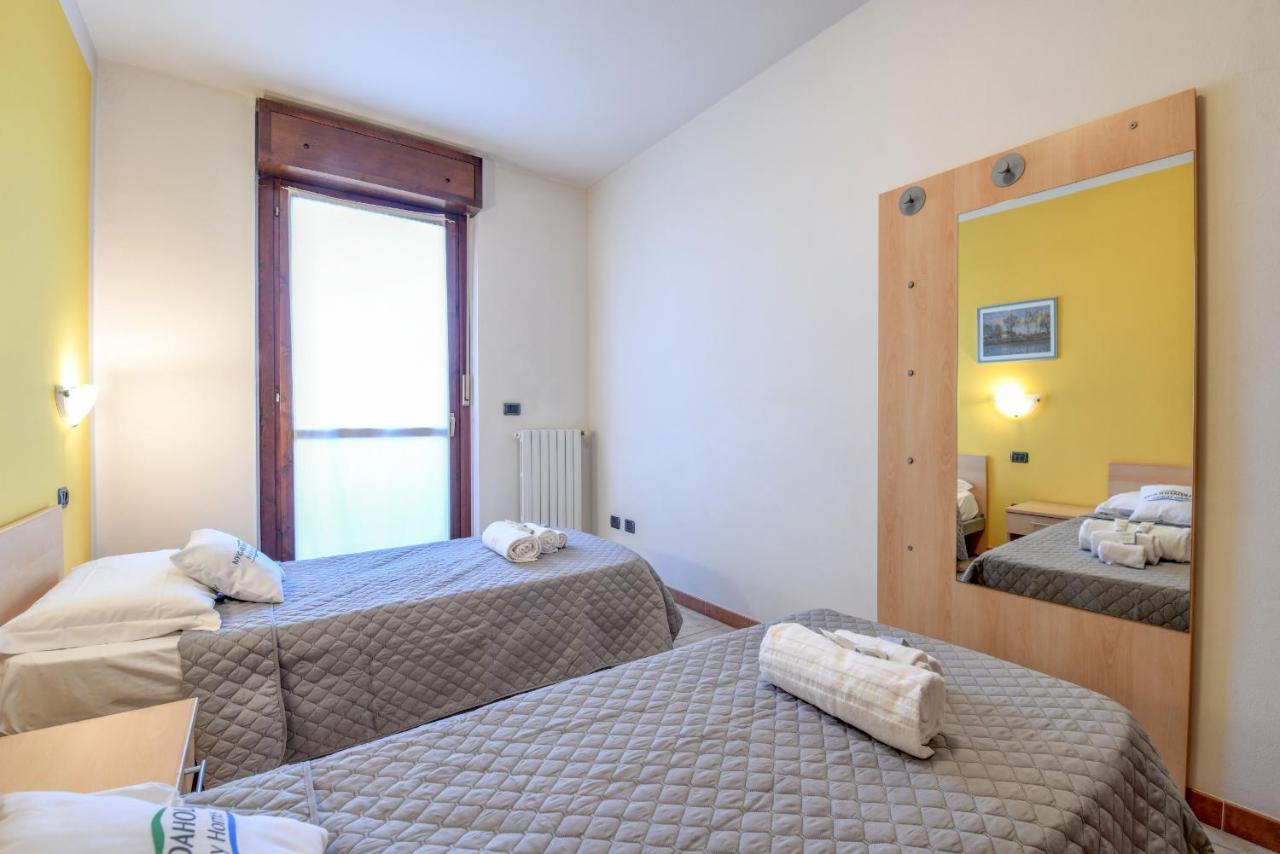 Residence Meridiana Пескьера-дель-Гарда Экстерьер фото